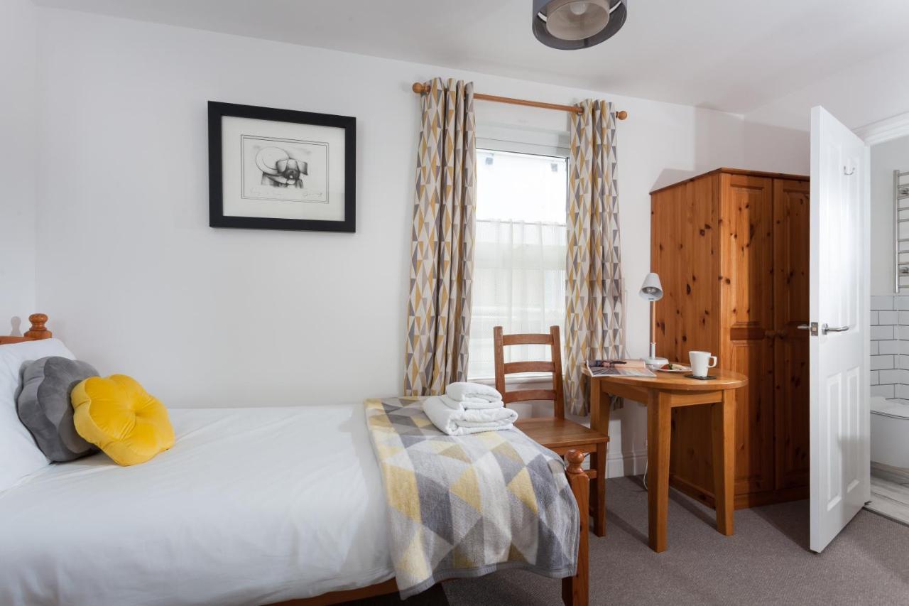 The Olive Branch Bed and Breakfast St Ives Exteriör bild